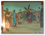 Il viaggio al Calvario di Gesu' carico della croce.jpg